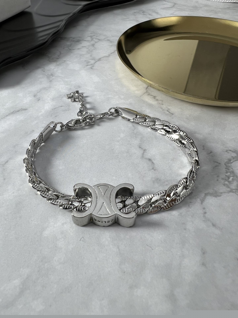 Ce**e bracelets